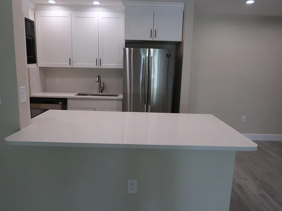 12076 Alternate A1a E2 Cabana Colony #E2