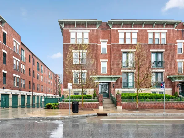110 E Mound St APT 2, Columbus, OH 43215