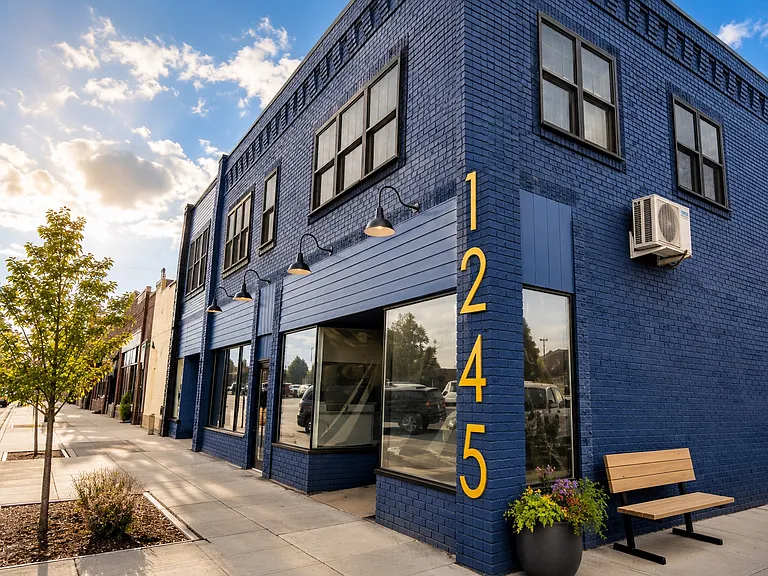Historical Living conveniently located in town square of beautiful Eldora, IA!