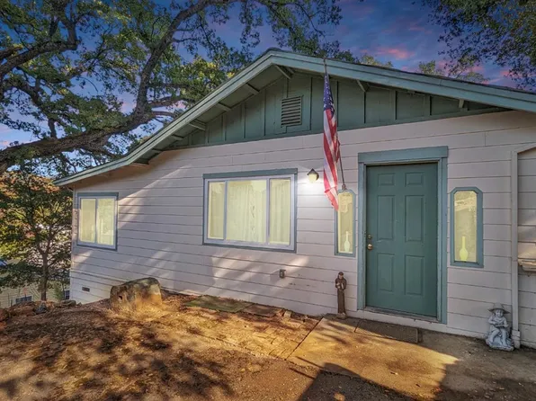 1369 Mark Twain Rd, Angels Camp, CA 95222