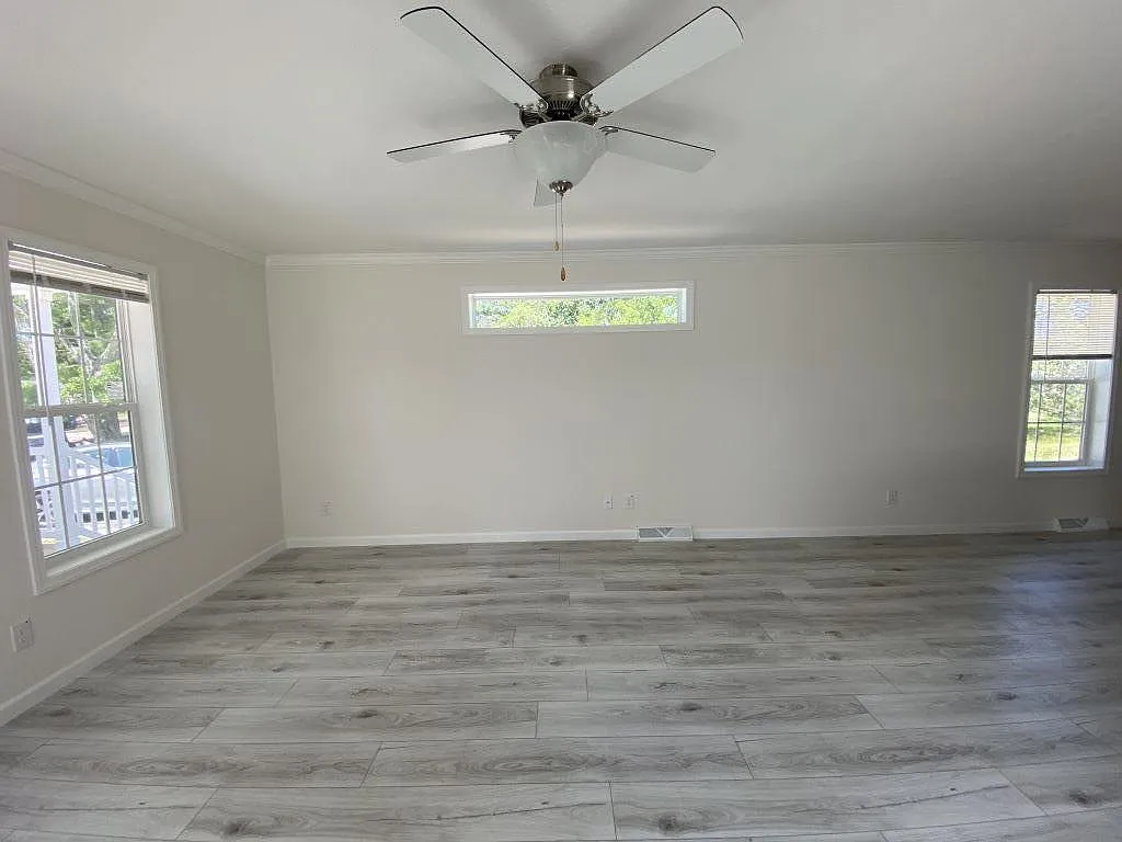 2 bed, 2.0 bath, 1216 sqft, $1,700 — Photo 3