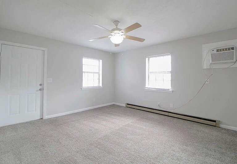404-24 Thompsonville Ln — Photo 5