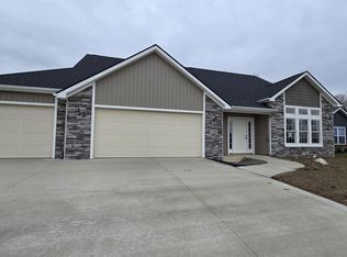 1186 Olympiada Knl, Fort Wayne, IN 46845