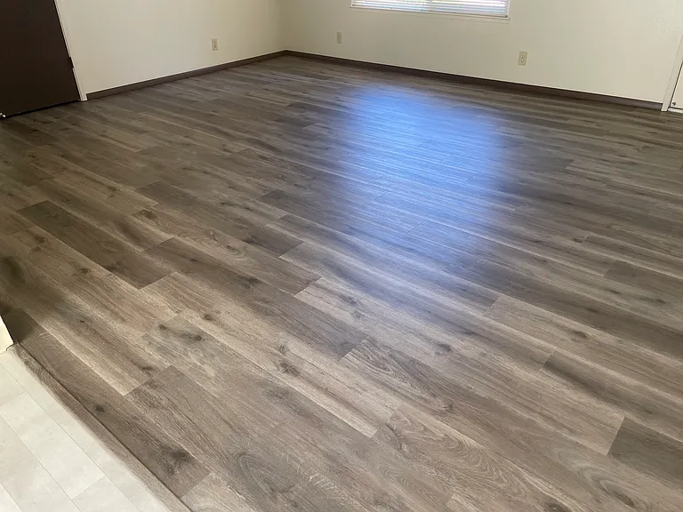 3104 Lake Drive — Photo 2