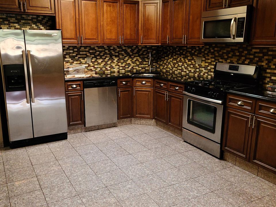 1st image of 2032 E 56th St Floor 3