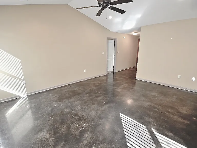 4757 Wildwood Ln — Photo 6