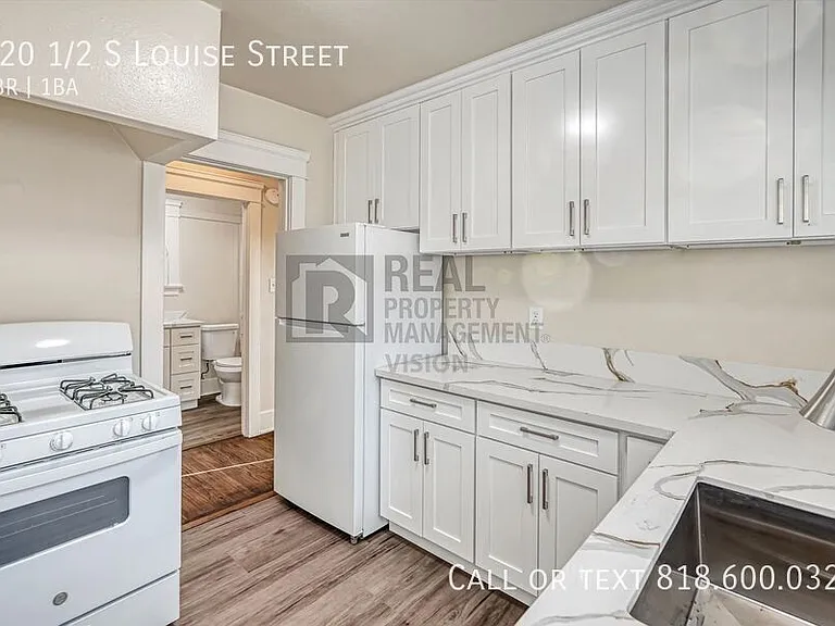620 1/2 S Louise St — Photo 9