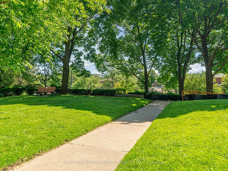 250 Scarlett Rd #206 — Photo 28