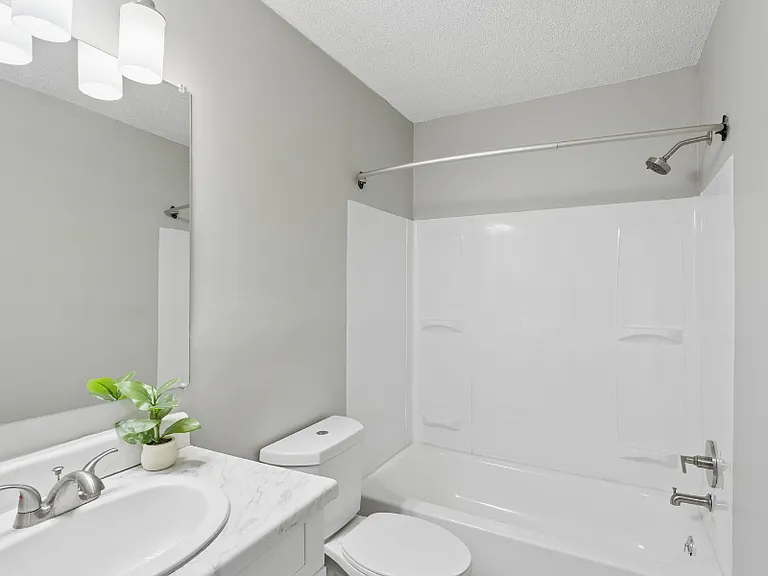 Compass Vista Apartments — Photo 41