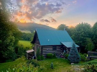 339 Camelot Dr, Banner Elk, NC 28604