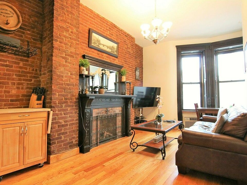 1st image of 102 W 76th St APT 2F
