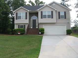 521 Walton Dr, Social Circle, GA 30025