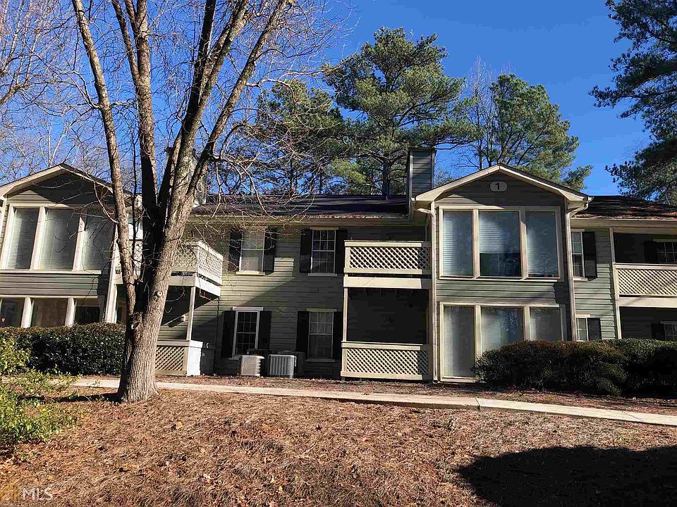 2nd image of 107 Natchez Trce