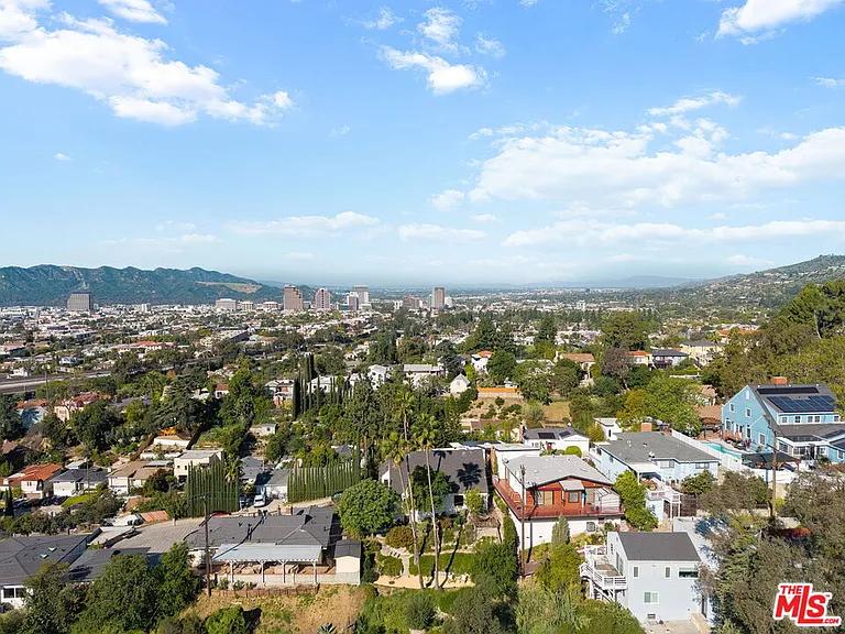 755 Luton Dr — Photo 44