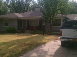 211 S Parkwood Ln, Wichita, KS 67218