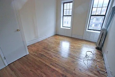 Rented by Jonis Realty