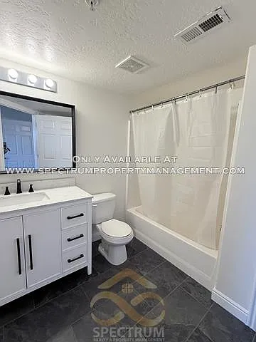 1598 W Westbury Way #C — Photo 15