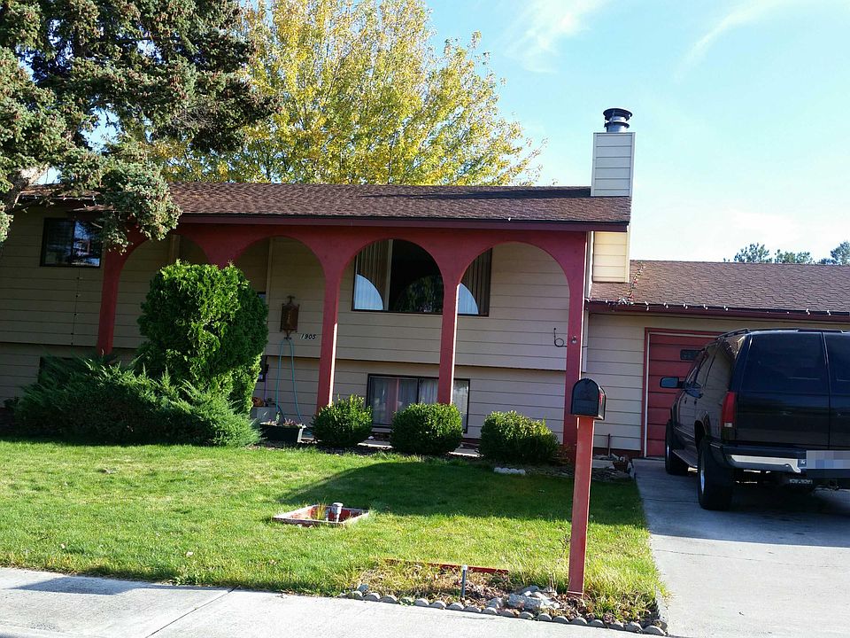 1st image of 1905 Poplar St