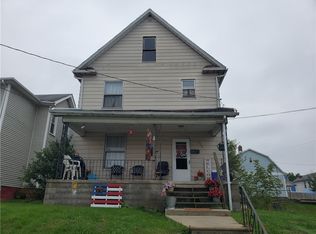 838 Harrison St, New Castle, PA 16101