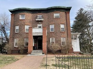 139 Berkeley St, Lawrence, MA 01841
