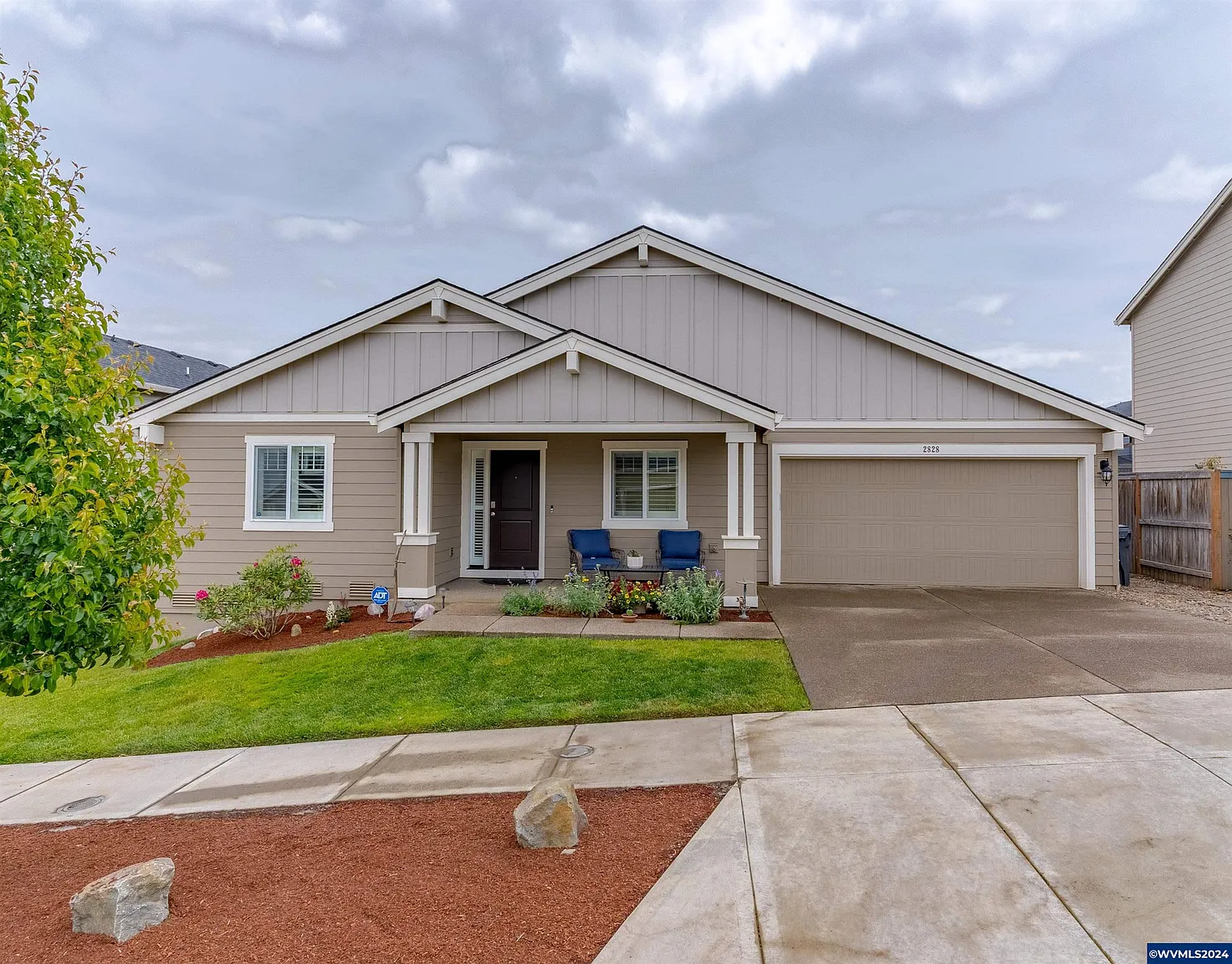 2828 Witch Hazel Ln NW photo 1