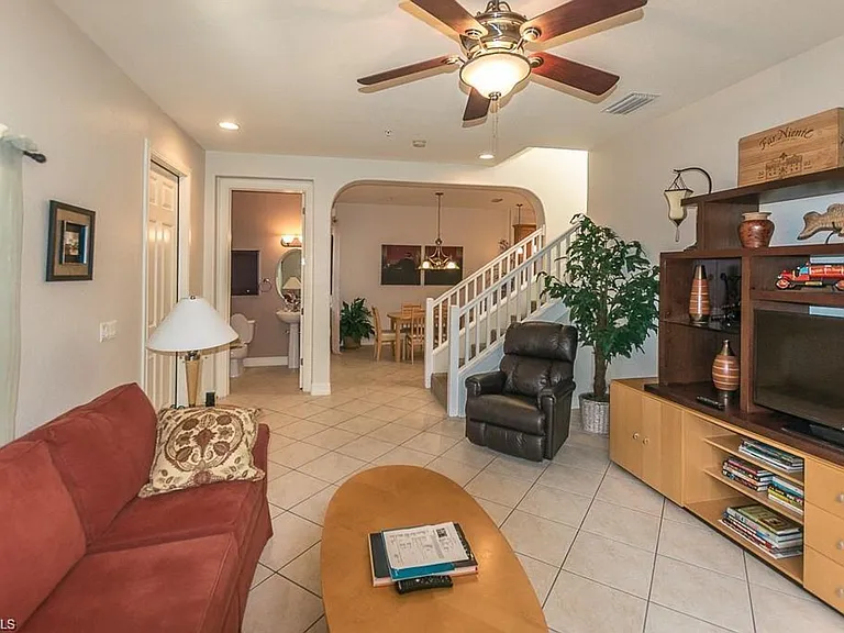 9102 Chula Vista St #11302 — Photo 12