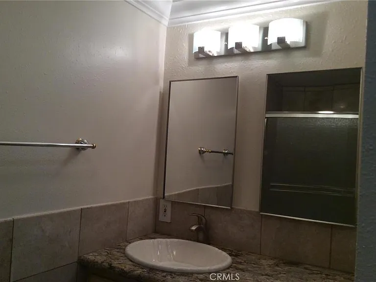 27143 Pembina Rd — Photo 15