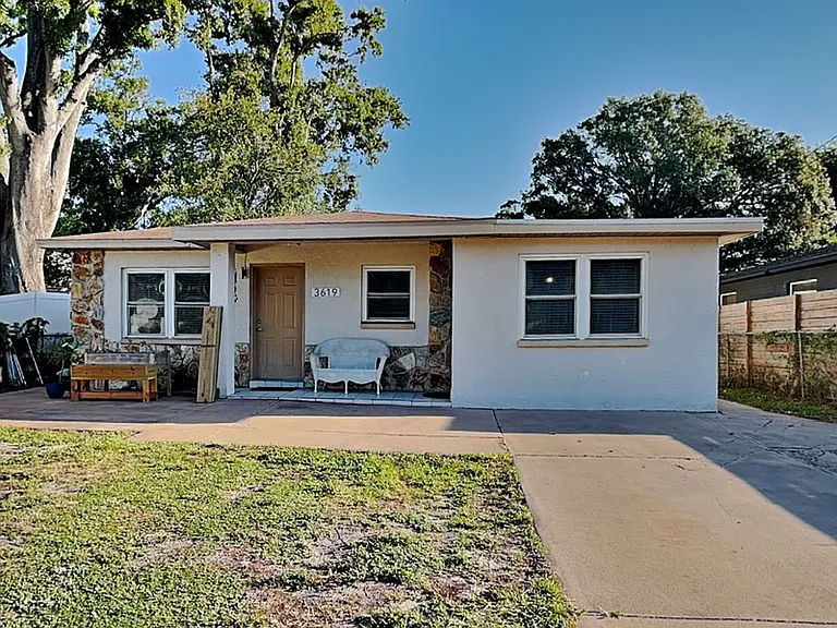 3619 W Cass St #B — Photo 1