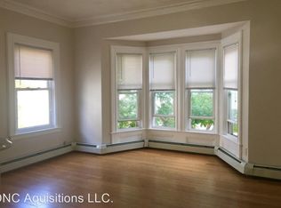 75 Sutton St APT 1, Providence, RI 02903