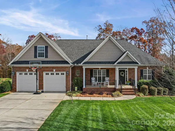 4616 McChesney Dr, Gastonia, NC 28056