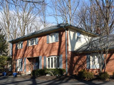 9105 Spring Mill Rd, Indianapolis, IN, 46260
