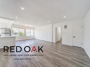 1051 N Gardner St #10, Los Angeles, CA 90046