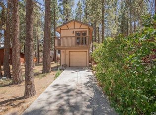 926 E Angeles Blvd, Big Bear City, CA 92314