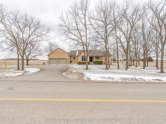 3rd image of 46821 Mapleton Line