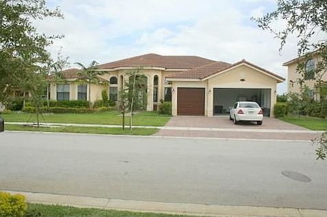 1st image of 2175 SW 195th Ave