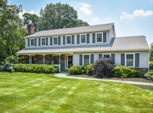 1 Brookmont Dr, Malvern, PA 19355