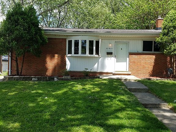 2nd image of 22601 Euclid St