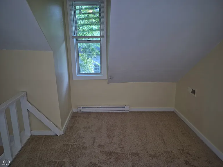328 N Elder Ave — Photo 15