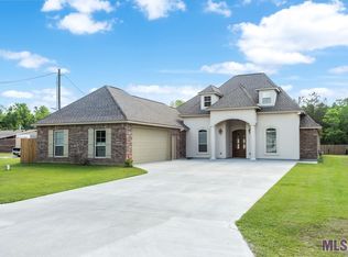 14090 Young Rd, Gonzales, LA 70737