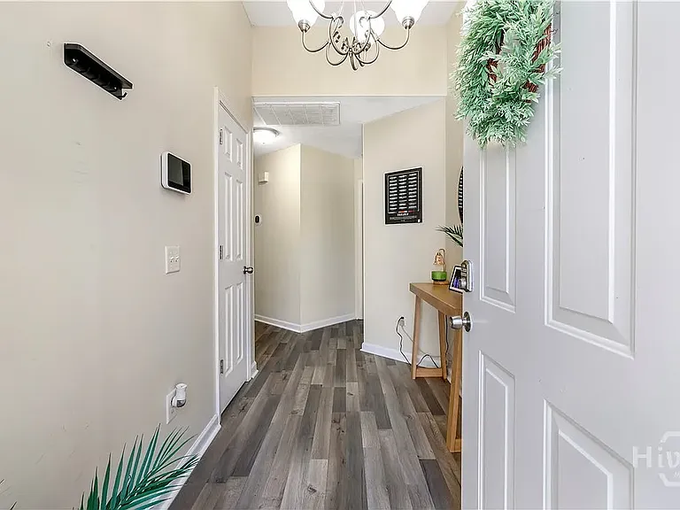 106 Willowdell Ct — Photo 3