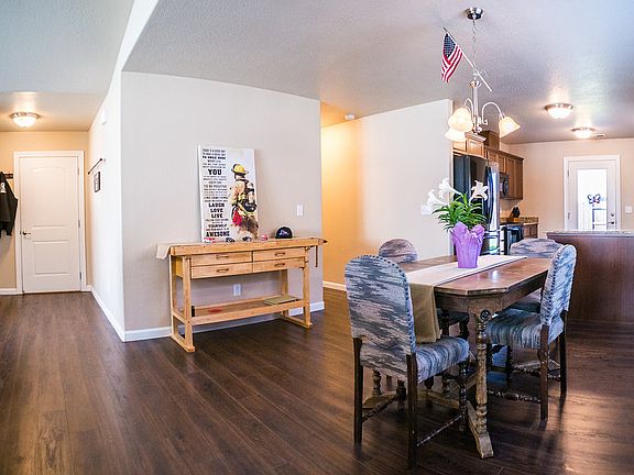 3rd image of 2243 Kingswood Dr