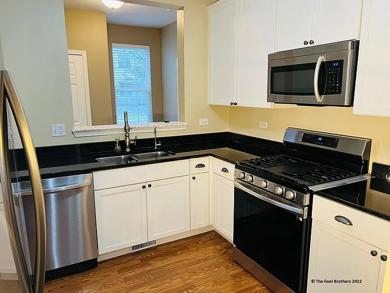 3175 Falling Waters Ln — Photo 9