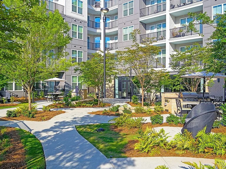 The Tomlin Luxury Apartments — Photo 27