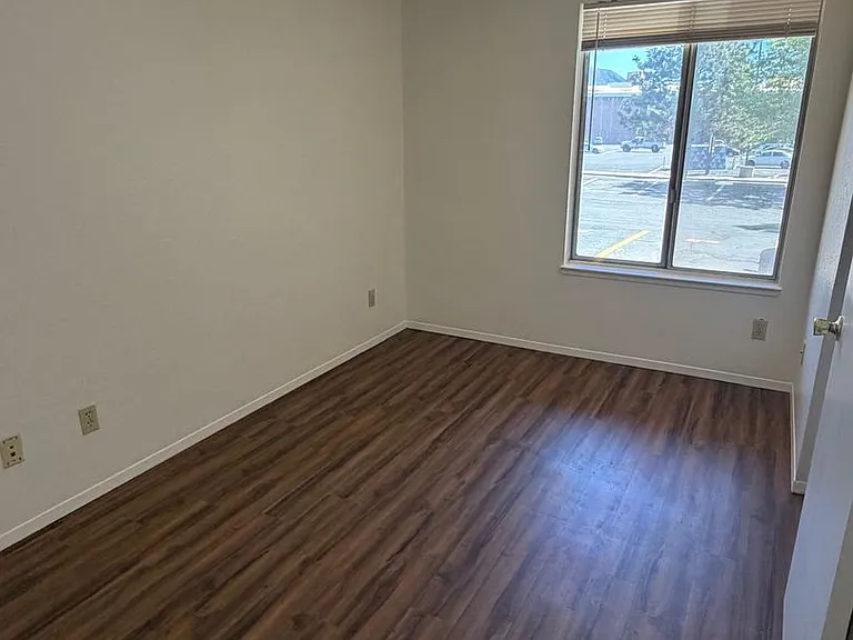1200 S Riordan Ranch St #95 — Photo 3
