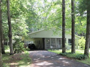 2529 Holly Ln, Kunkletown, PA 18058