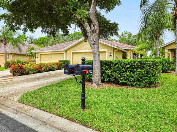 4776 Fairloop Run, Lehigh Acres, FL 33973