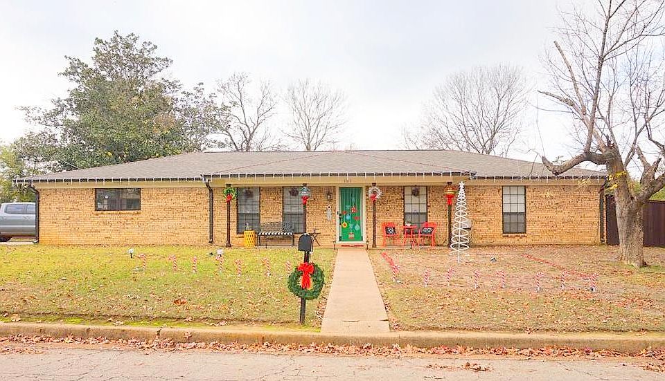 1st image of 101 Juniper Dr