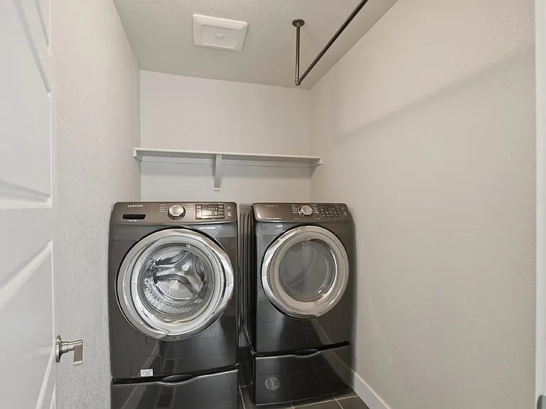8864 Yates Dr — Photo 11