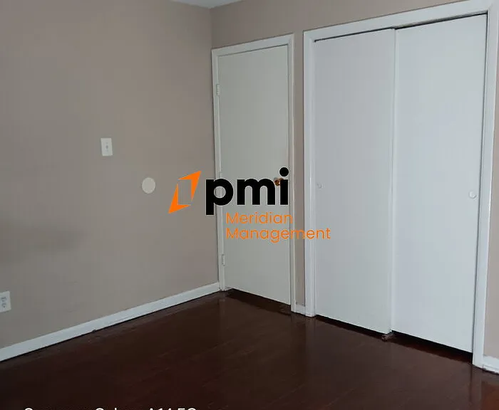 2218 N Edmondson Ave — Photo 3