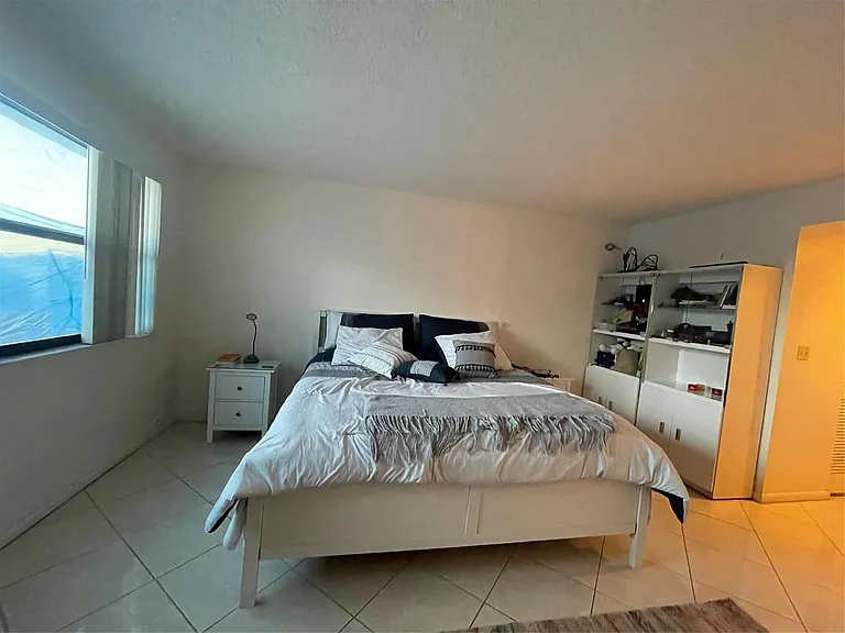 16141 Blatt Blvd #408 — Photo 34